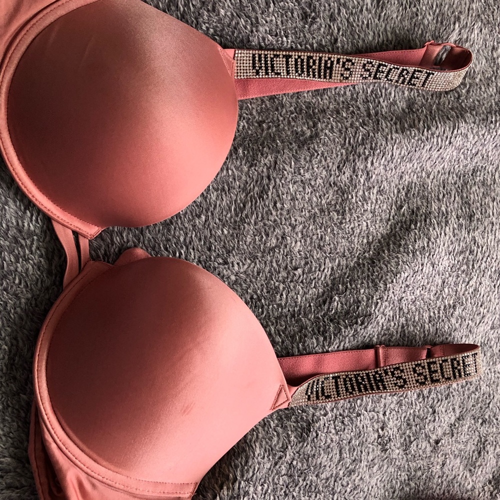 Victoria’s Secret bedazzled bra